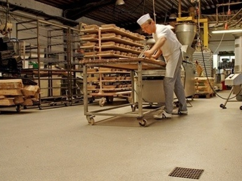 Troffelvloer in Bakkerij